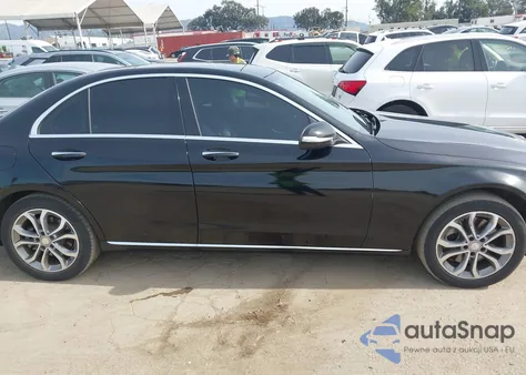 2015 Mercedes-Benz C-Class C 300 из США, поврежденный, VIN 55SWF4KB3FU005460